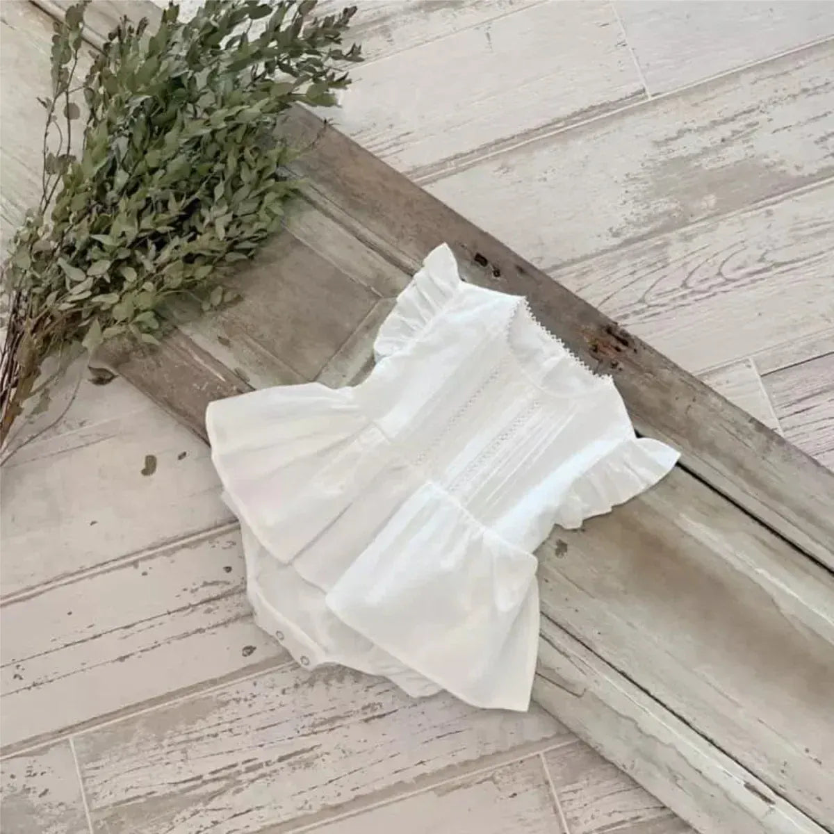 半袖ロンパース ベビーロンパース フリルスリーブスカートボディスーツ 2カラー【mh0005369】