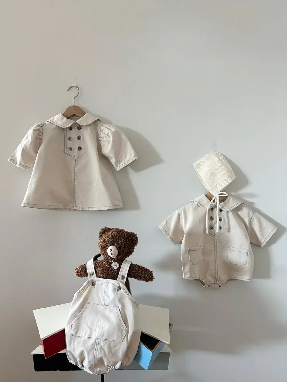 半袖ロンパース ベビーロンパース 襟付きフロントダブルボタンボディスーツ 2カラー【mh0006911】