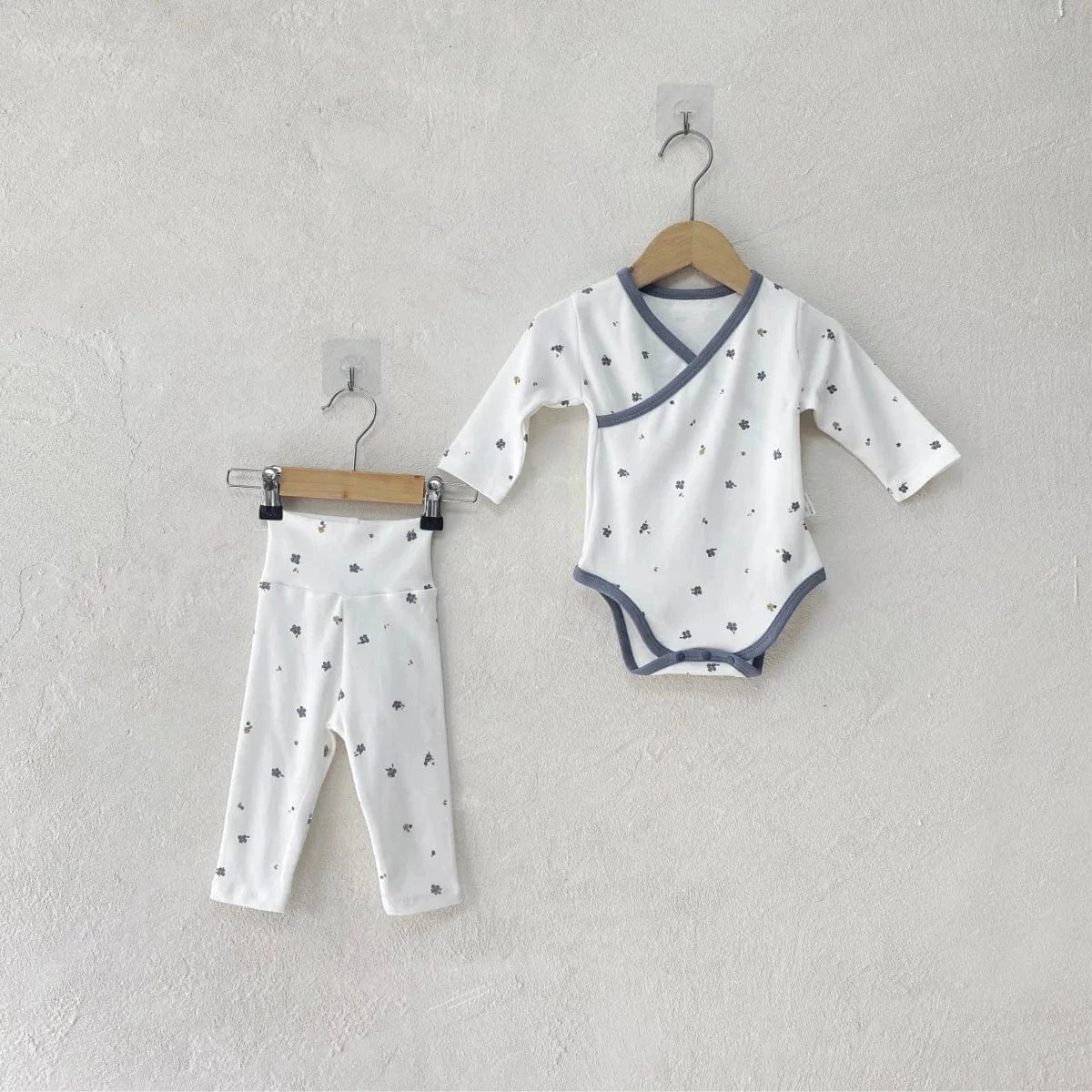 ロンパースセットアップ ベビーセットアップ 2点セット フラワープリント肌着ボディスーツ+ハイウェストレギンスパンツ【mh0007950】