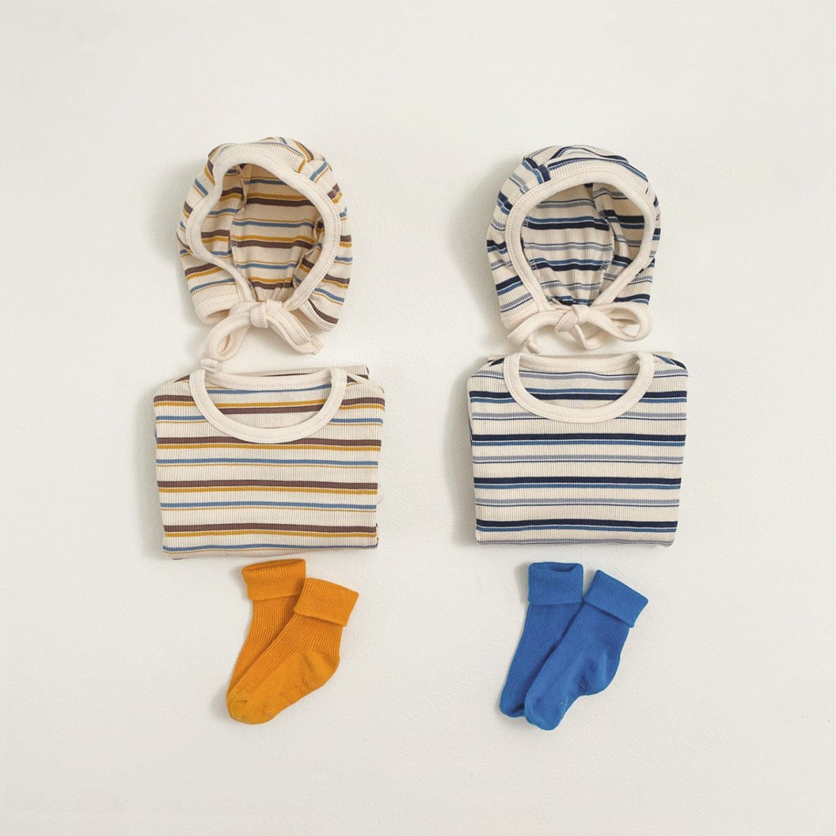 長袖ロンパース カラフルボーダーロンパース ボンネット付き リブ編み コットンカバーオール 2点セット【mh0010891】