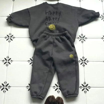 長袖セットアップ レタリングスマイルロゴプリントスウェットトレーナー+パンツセットアップ 2点セット【mh0011110】