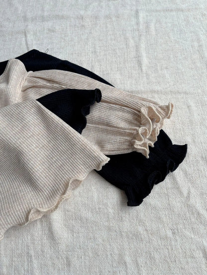 長袖セットアップ ベビーセットアップ 2点セット ワッフル長袖Tシャツ+フリルロングパンツ 2カラー【mh0006800】