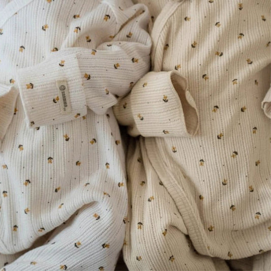 ロンパースセットアップ ベビーセットアップ 3点セット 長袖コンビ肌着+ボンネット帽子+フリルショール【mh0009100】