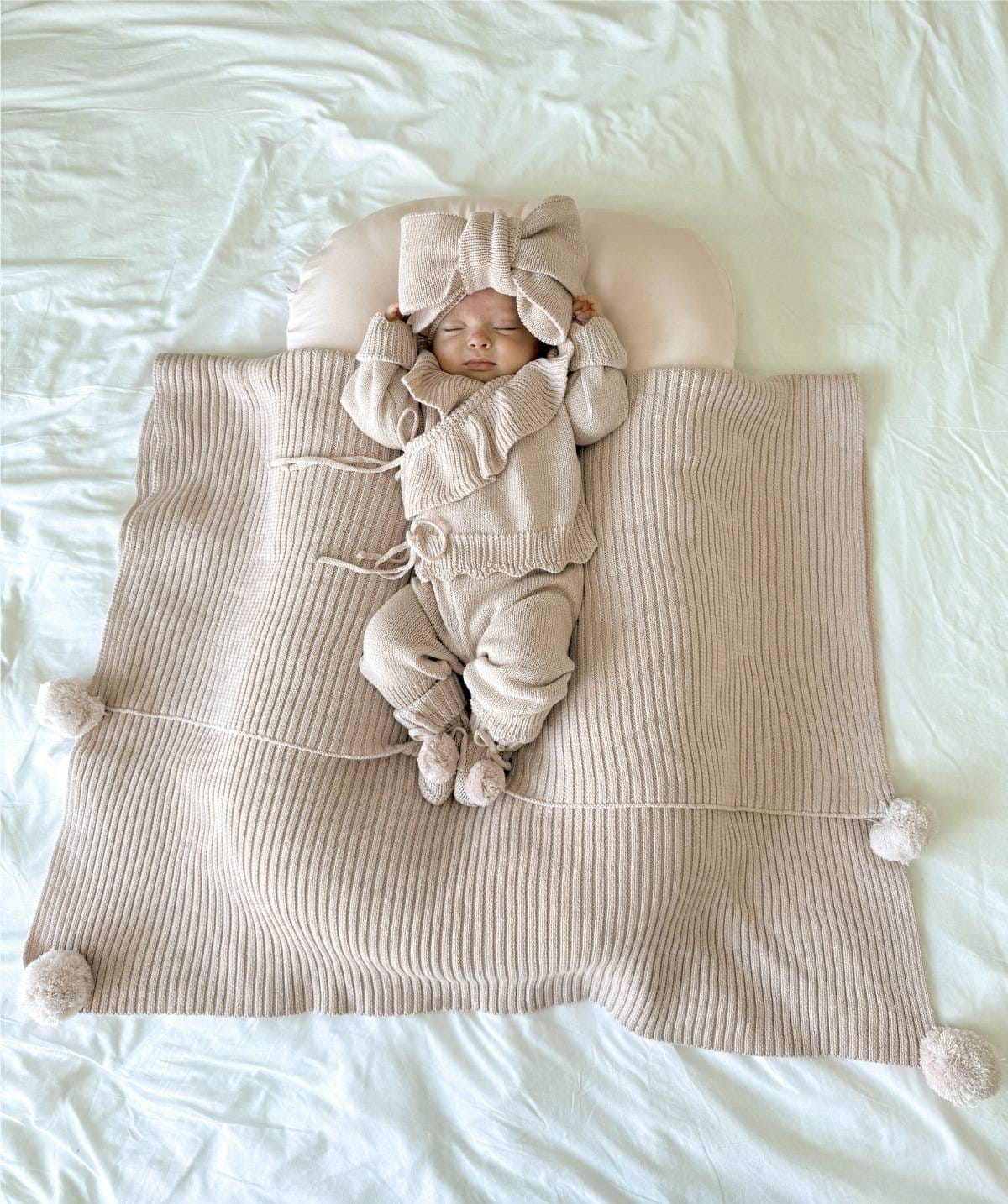 長袖セットアップ フリルカーディガン ロングパンツ ヘアバンド 3点セット セットアップ【mh0011353】