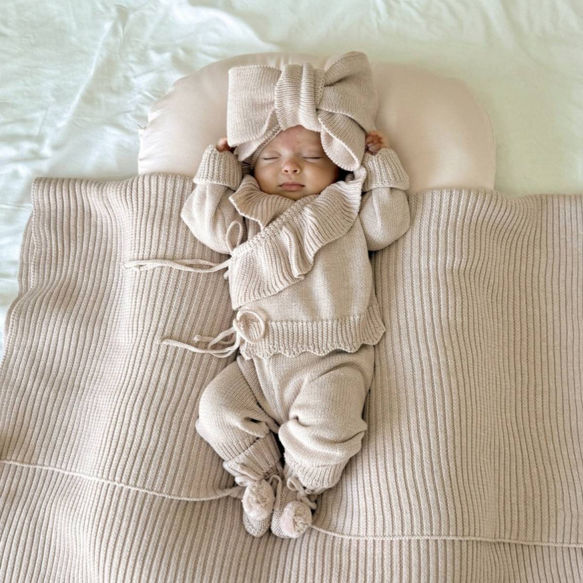 長袖セットアップ フリルカーディガン ロングパンツ ヘアバンド 3点セット セットアップ【mh0011353】