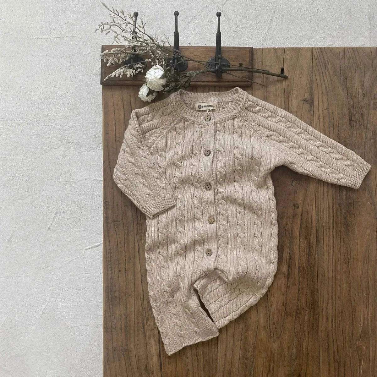 長袖ロンパース apricot romper / 6M  66CM ベビージャンプスーツ+帽子セット アランニットケーブル編み長袖ロンパース+ニットベレー帽【mh0008730】