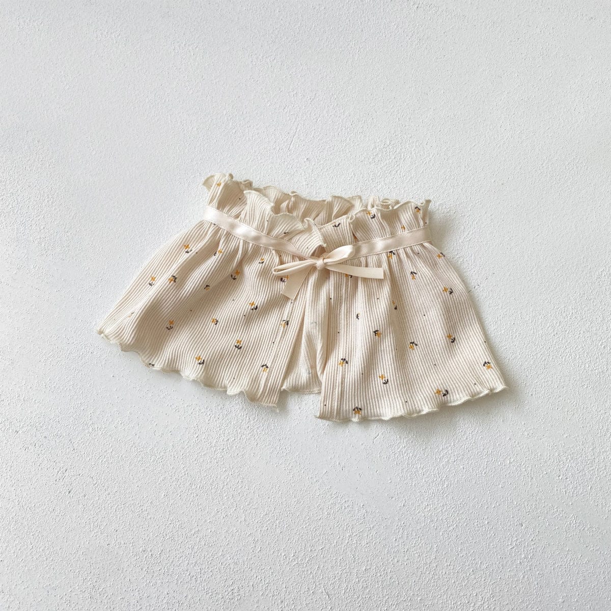 ロンパースセットアップ Apricot shawl / One Size ベビーセットアップ 3点セット 長袖コンビ肌着+ボンネット帽子+フリルショール【mh0009100】