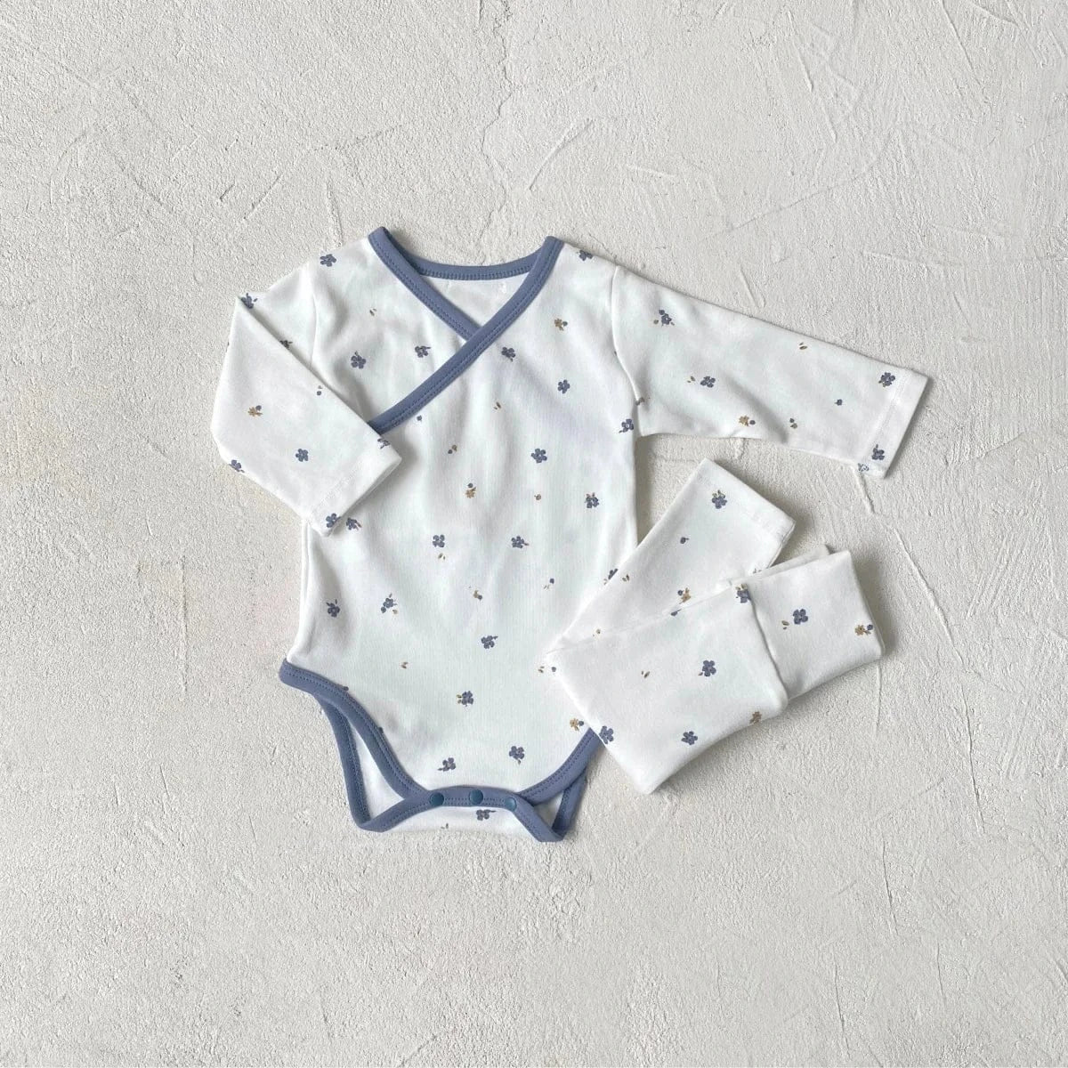 ロンパースセットアップ Blue / 6M  66CM ベビーセットアップ 2点セット フラワープリント肌着ボディスーツ+ハイウェストレギンスパンツ【mh0007950】