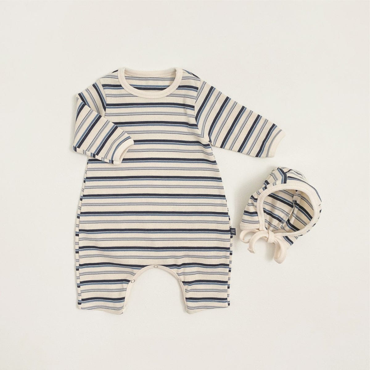 長袖ロンパース Blue and Gray Set / 66cm カラフルボーダーロンパース ボンネット付き リブ編み コットンカバーオール 2点セット【mh0010891】