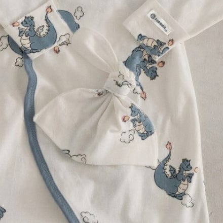 長袖ロンパース Blue dinosaur hat / One Size ベビーロンパース 恐竜ダイナソープリント長袖コンビ肌着+とんがり帽子セット【mh0009032】