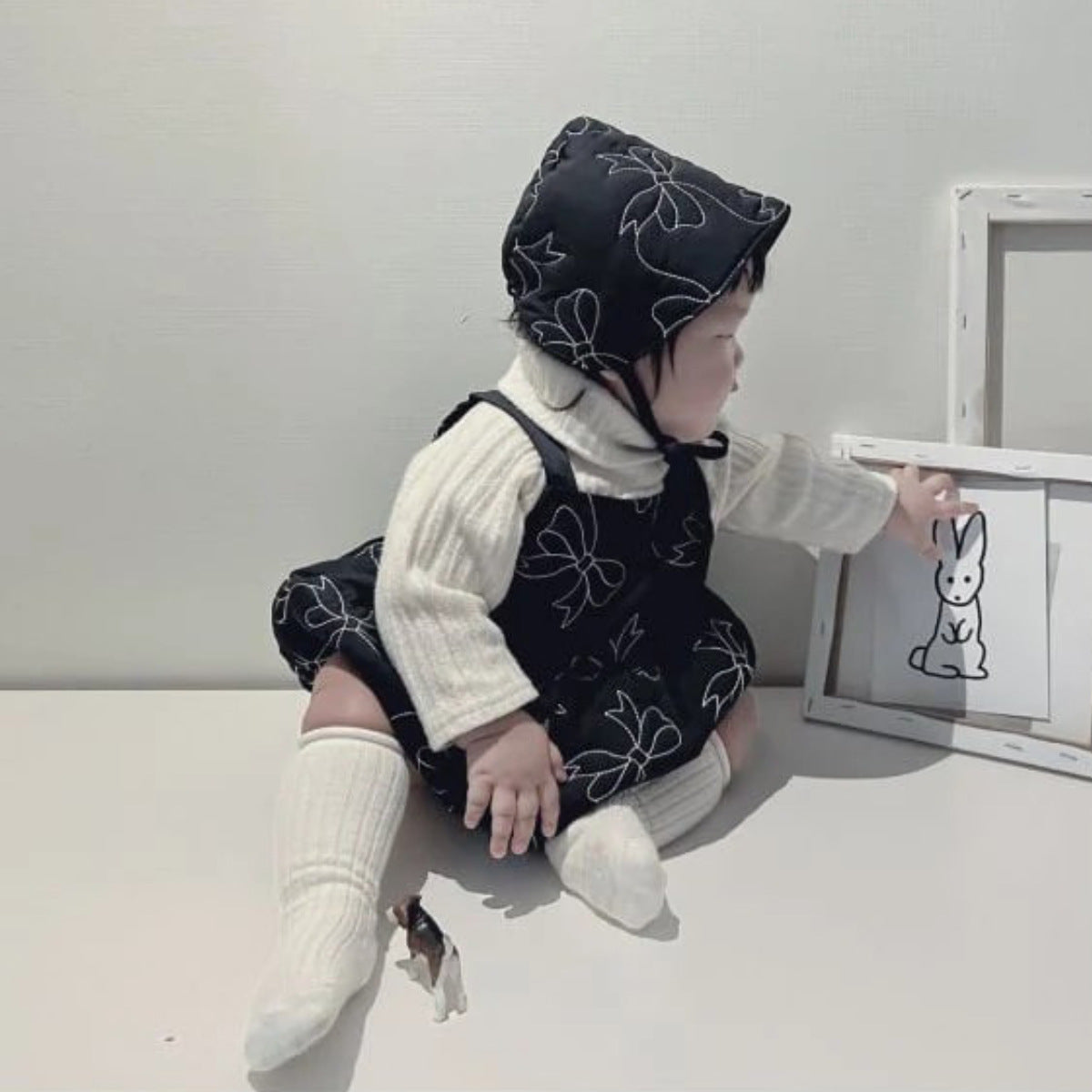 ノースリーブロンパース Bow Padded Quilting Straps Jumpsuit リボン キルティング サロペット ロンパース【mh0011939】