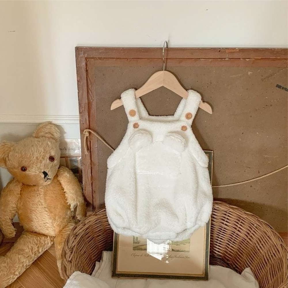 ノースリーブロンパース Creamy White / 66cm サスペンダーロンパース | くま耳もこもこポケット | ボアオーバーオール【mh0011503】