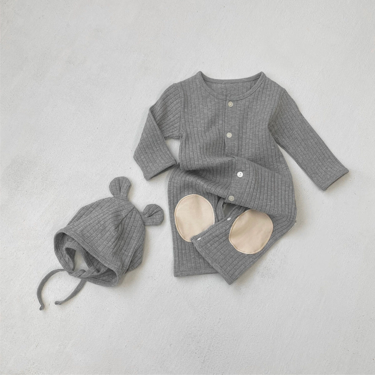 長袖ロンパース Gray Set / 66cm リブ編みひざパッチ長袖ロンパース+くま耳帽子 2点セット【mh0011137】