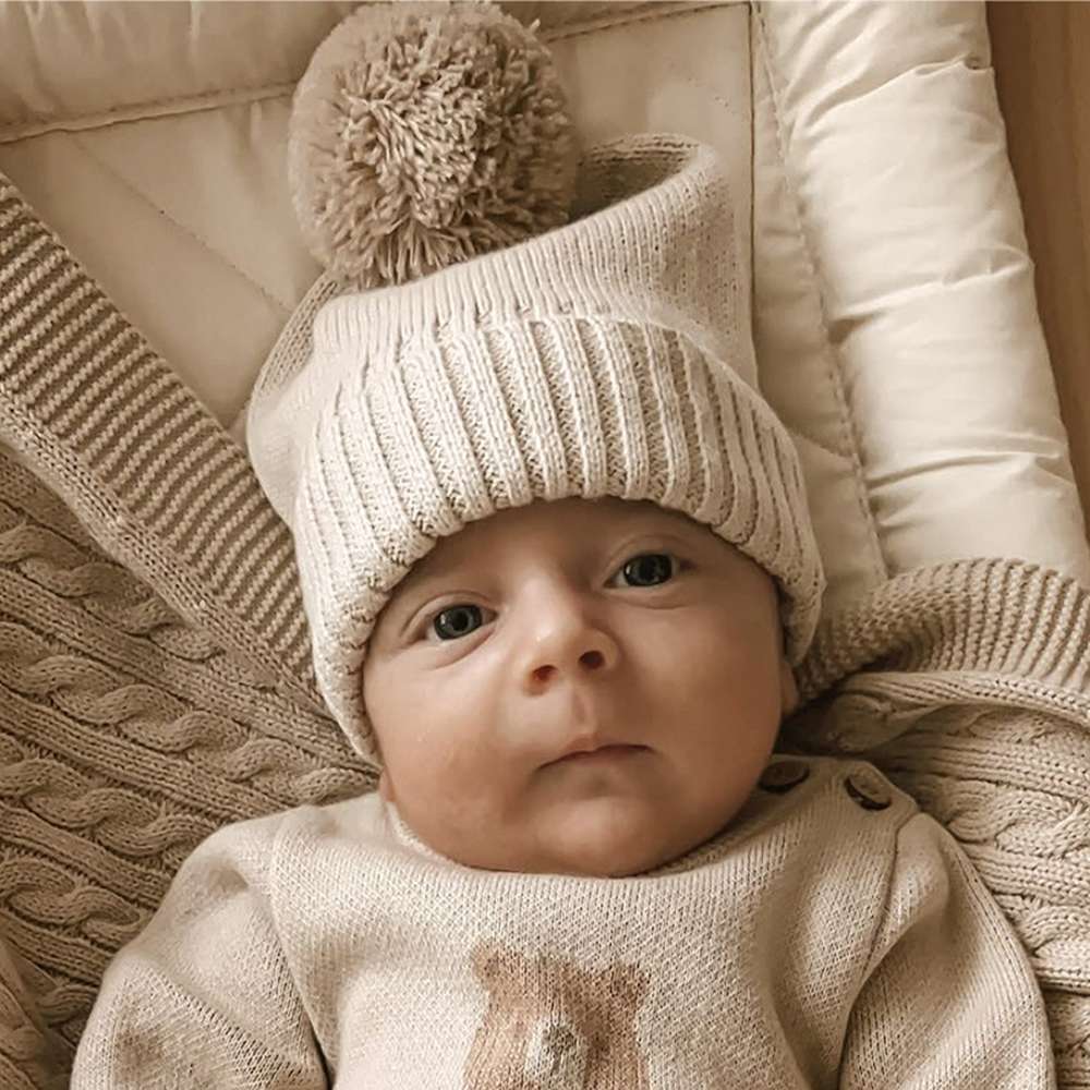 長袖ロンパース Hat / One Size 長袖ニットジャンプスーツ | ベアくま刺繍 | ボンボンニット帽 セット【mh0011494】