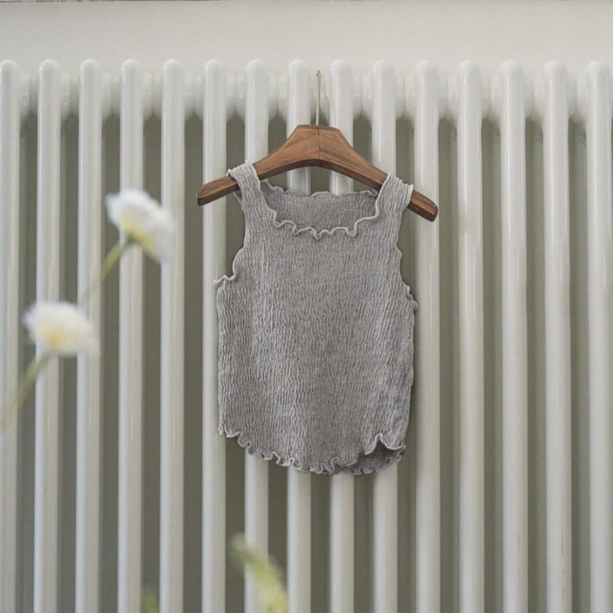 タンクトップ・キャミソール・ノースリーブトップス Light Gray / 73cm プリーツ加工ノースリーブタンクトップ【mh0009850】