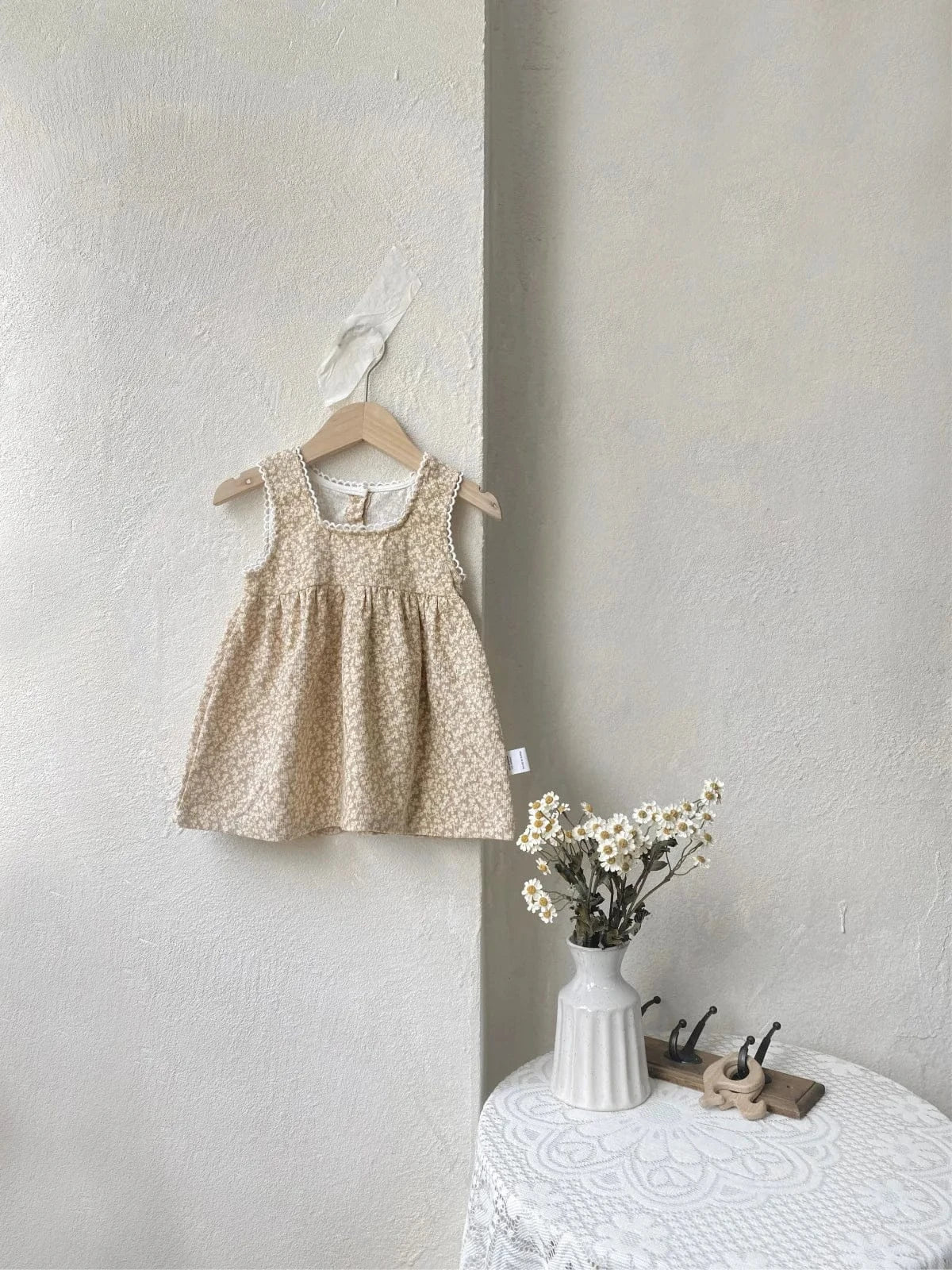 ノースリーブワンピース ベビーワンピース フラワープリントレース縁取りノースリーブワンピース【mh0007062】