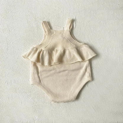 ノースリーブロンパース ベビーロンパース ニットサスペンダーペプラムフリルボディスーツ+うさ耳ボンネット帽子セット【mh0007949】