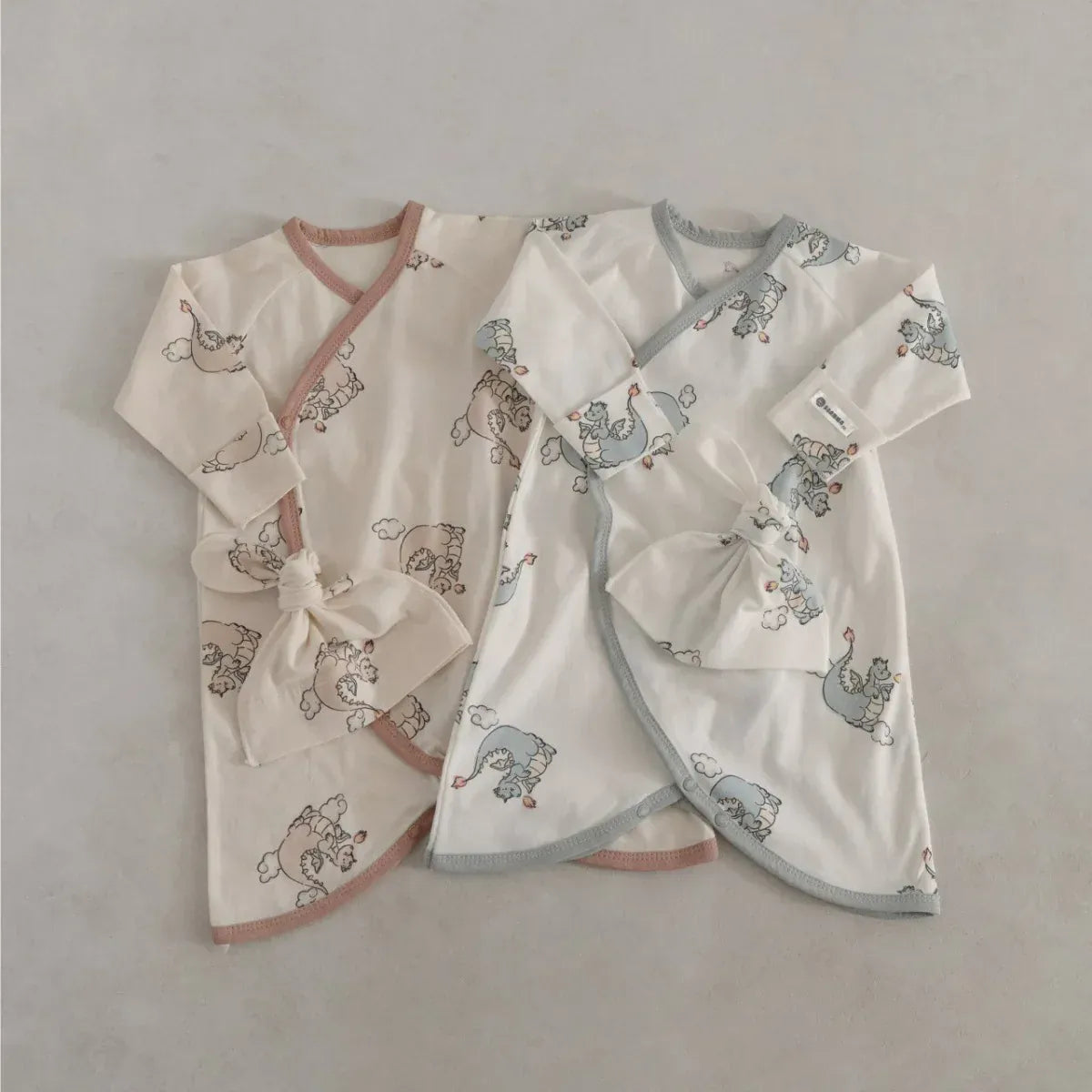 長袖ロンパース ベビーロンパース アニマルプリントコンビ肌着ボディスーツ+とんがりキャップ帽子セット【mh0007951】