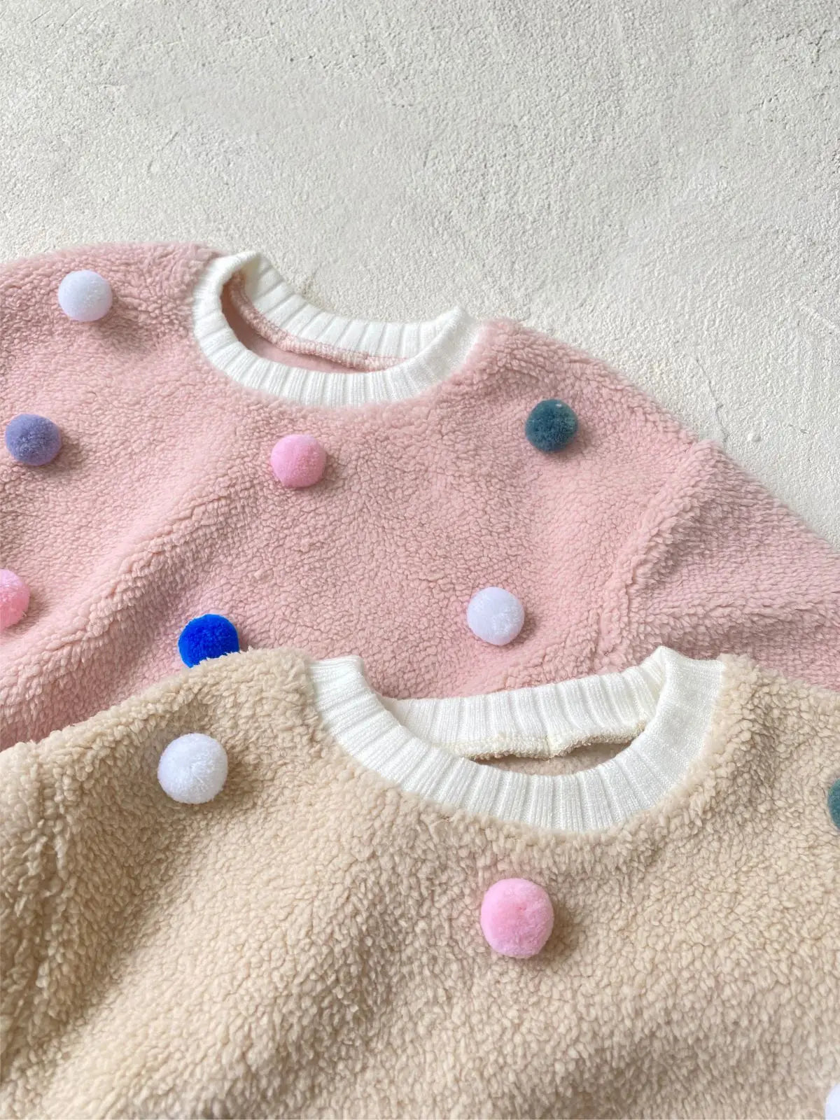 トレーナー・フーディ ベビートップス カラフルぽんぽん水玉ドットボアフリース長袖プルオーバー【mh0008160】