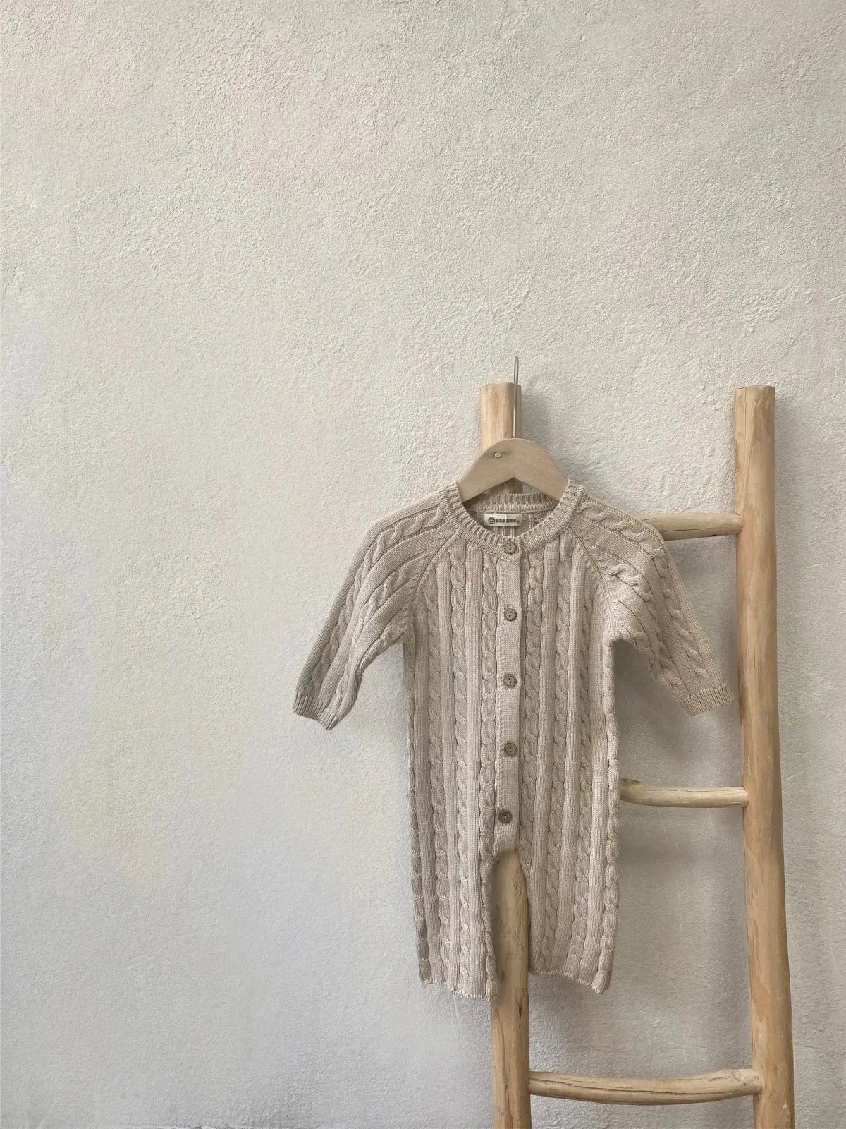 長袖ロンパース ベビージャンプスーツ+帽子セット アランニットケーブル編み長袖ロンパース+ニットベレー帽【mh0008730】