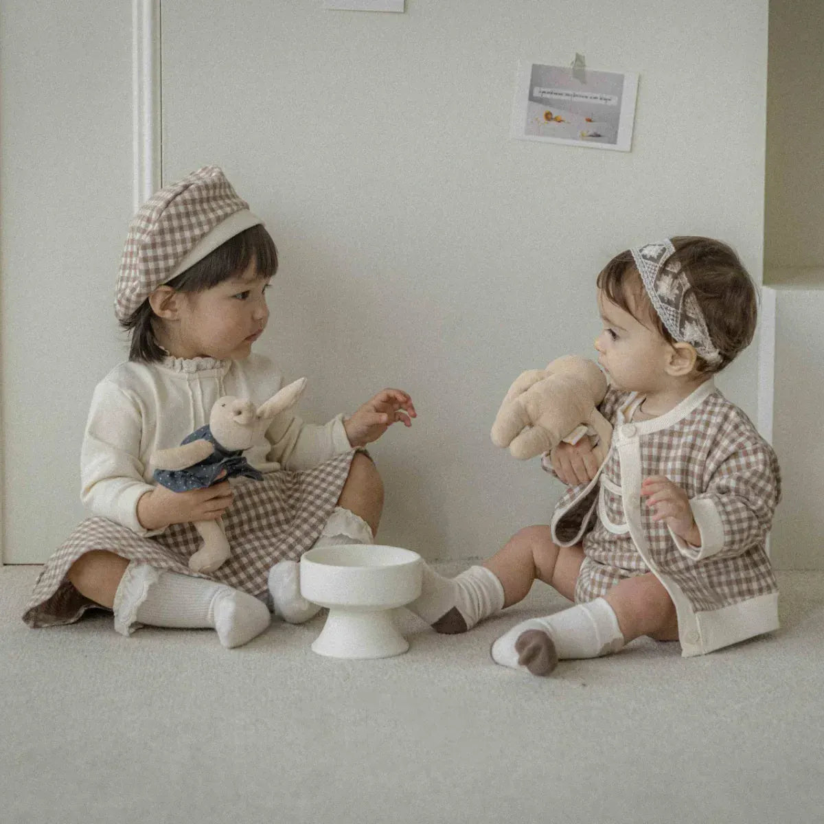 ノースリーブロンパース ベビーロンパース+帽子セット チェックサスペンダーボディスーツ+チェックベレー帽【mh0008732】