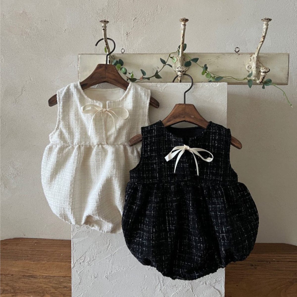 ノースリーブロンパース ベビーロンパース ノースリーブフェイクツイードリボンボディスーツ【mh0009024】