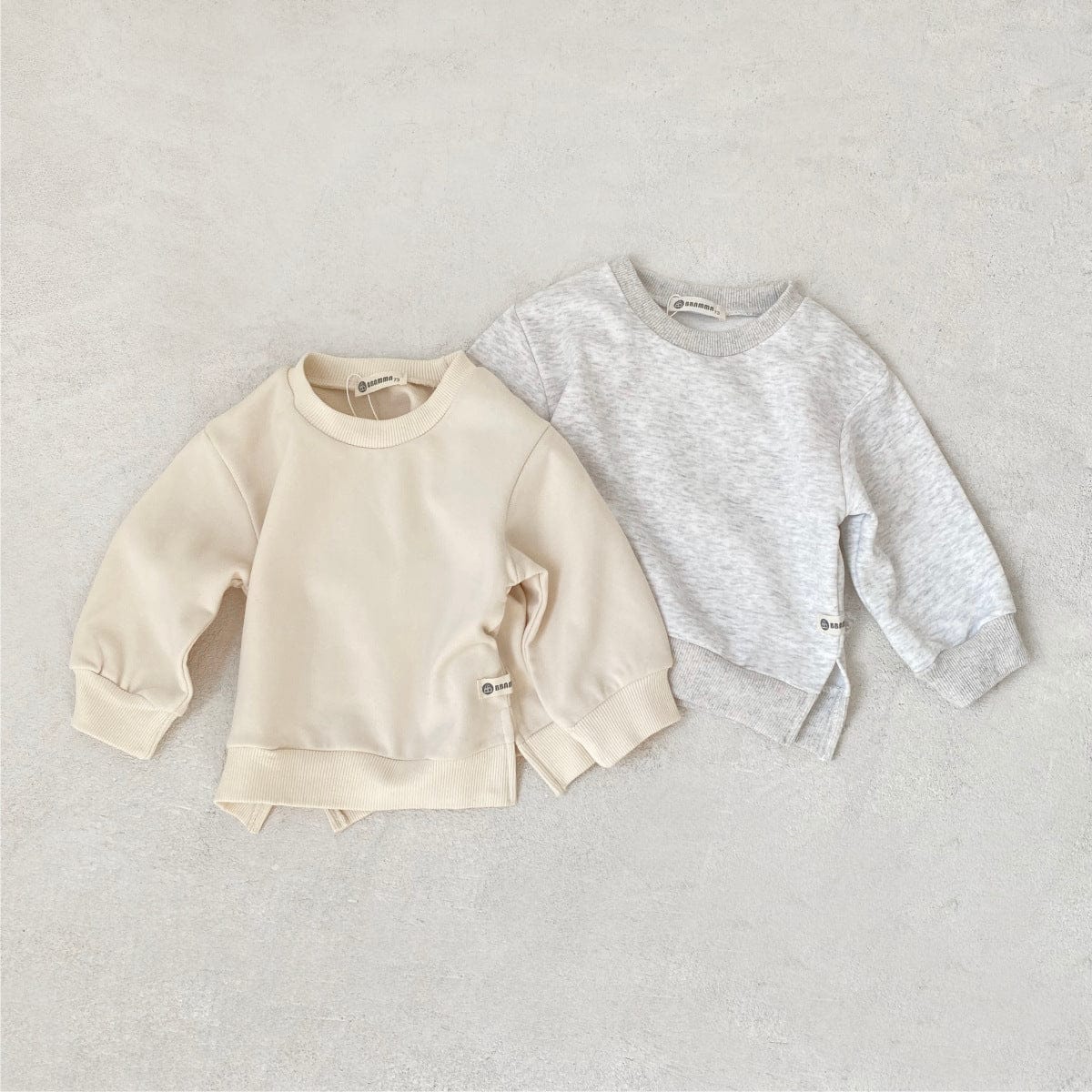 トレーナー・フーディ ベビートップス サイドスリットシンプル長袖スウェットシャツ【mh0009033】