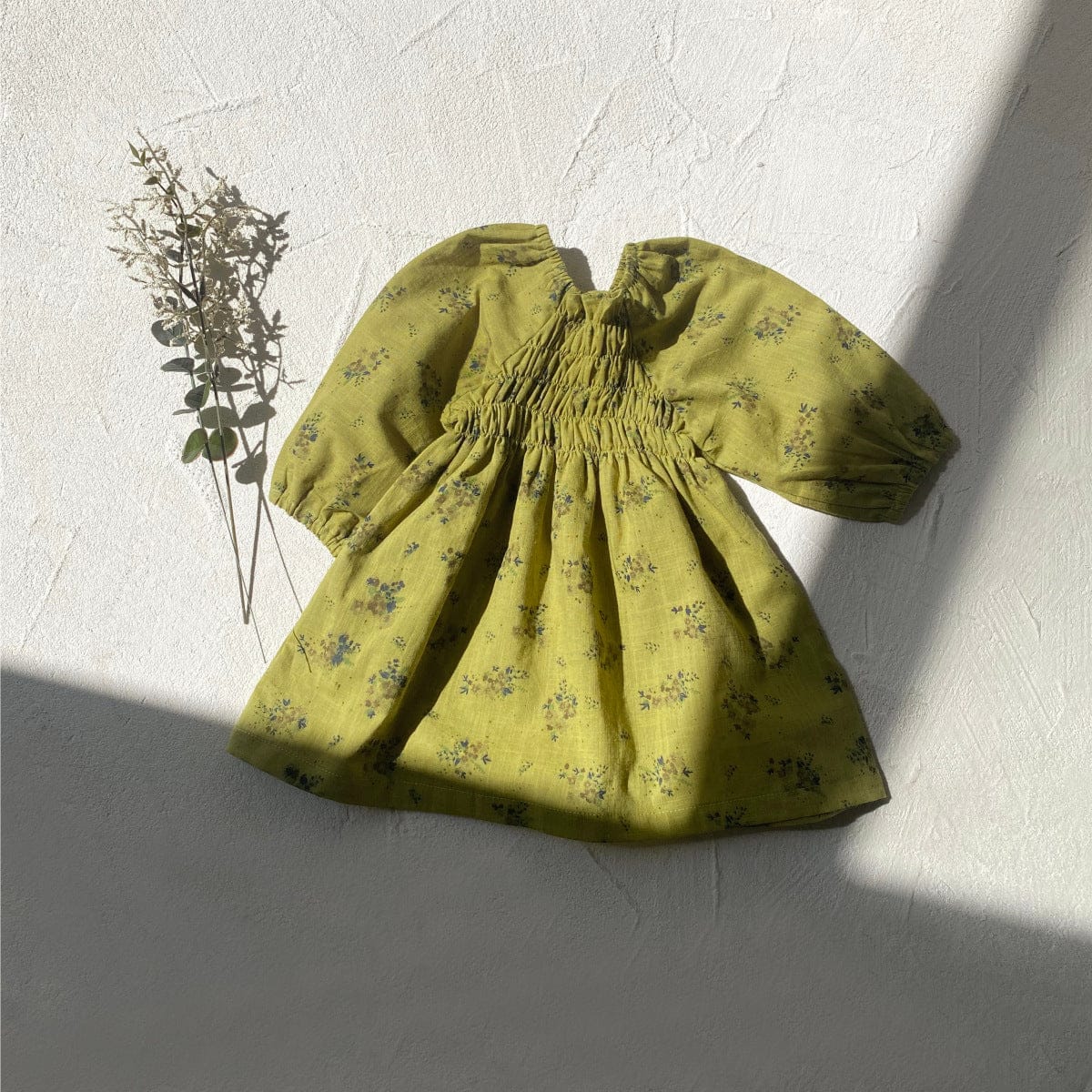 長袖ワンピース ベビーワンピース フラワープリント長袖パフスリーブスモックワンピース【mh0009035】