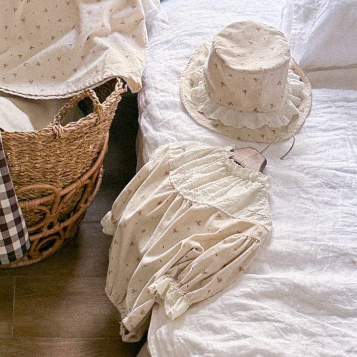 長袖ロンパース フラワープリントレースフリル長袖ロンパース 帽子セット【mh0009673】