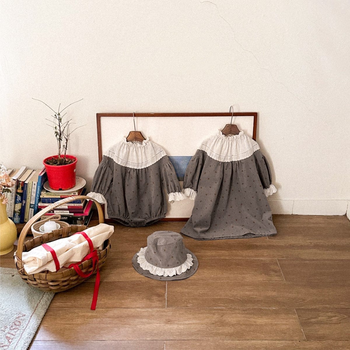 長袖ワンピース フラワープリントレースフリル長袖ワンピース 帽子セット【mh0009676】