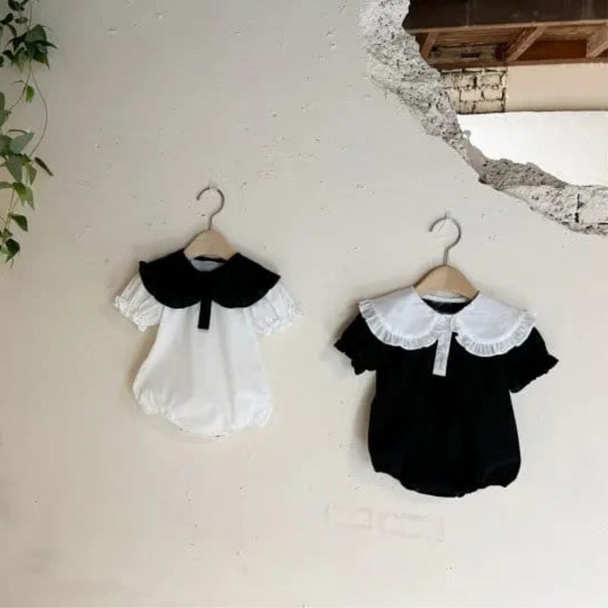 半袖ロンパース ビッグフリル襟半袖パフスリーブロンパース【mh0009996】