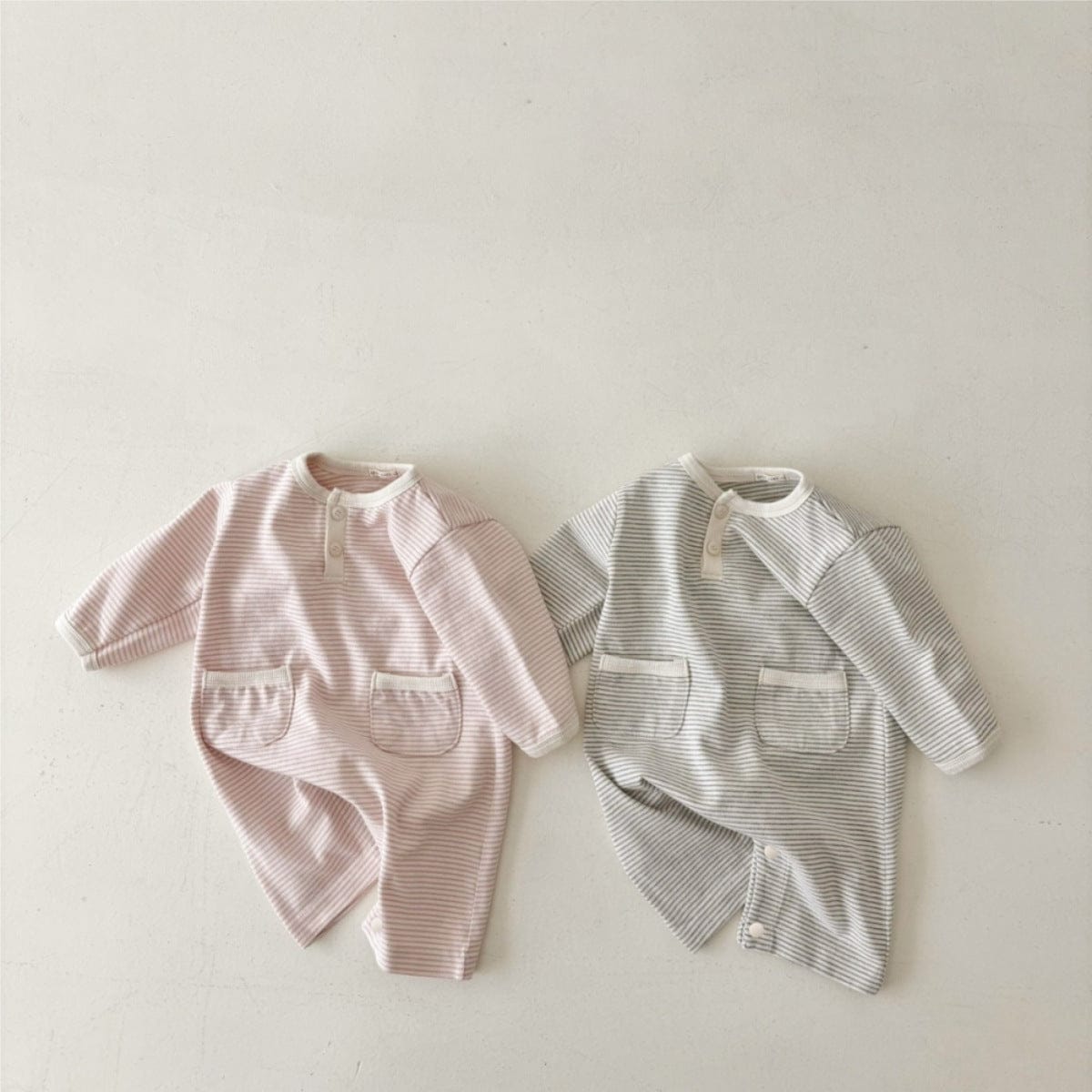長袖ロンパース ボーダー長袖ロンパース+ボンネット帽子セット【mh0010598】