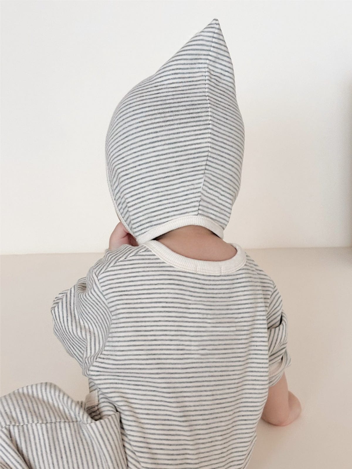 長袖ロンパース ボーダー長袖ロンパース+ボンネット帽子セット【mh0010598】