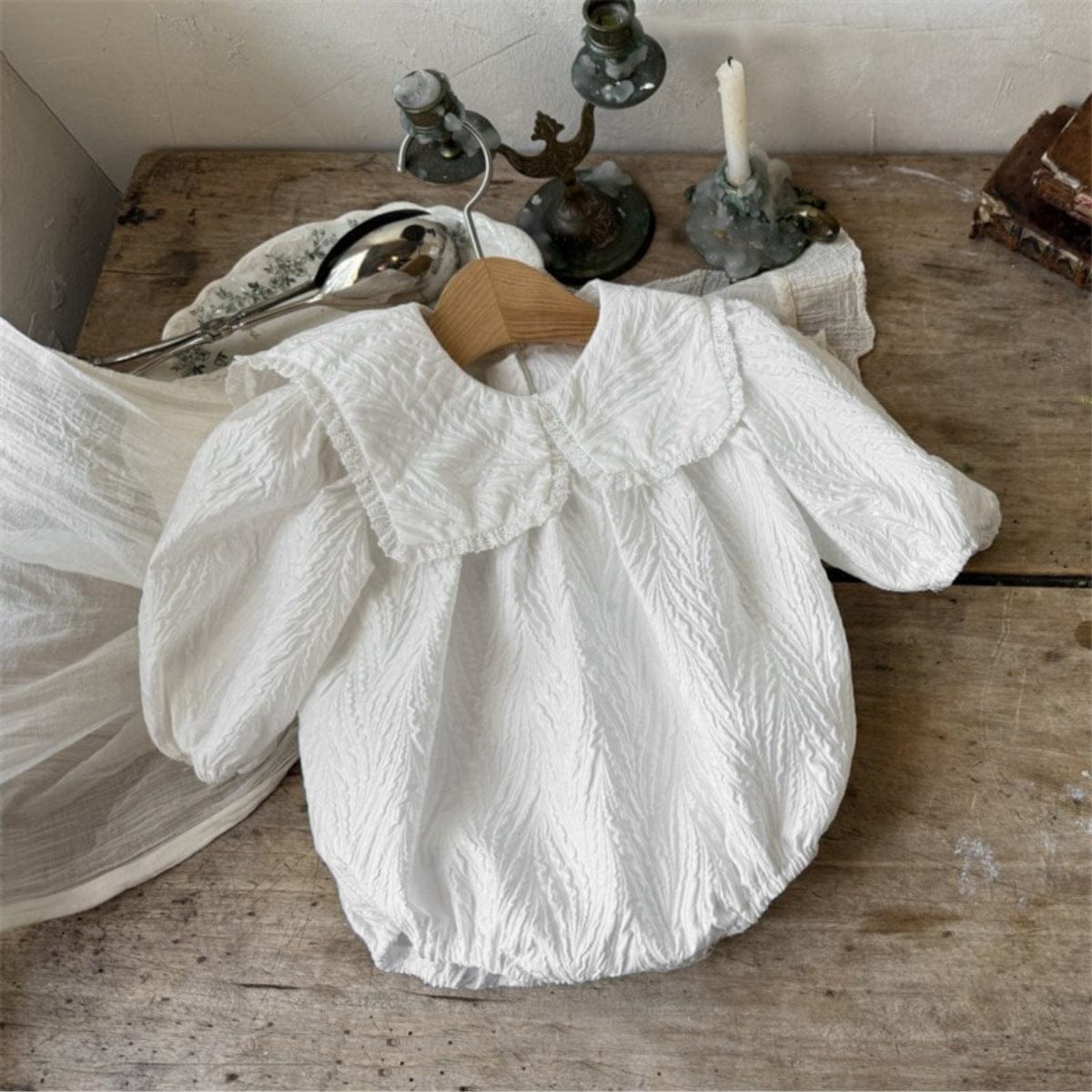 長袖ロンパース フリル襟ロンパース ビッグリボン付き ジャガード生地 長袖カバーオール【mh0010890】