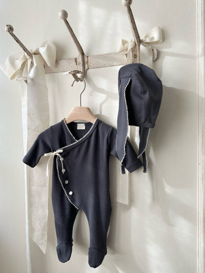 長袖ロンパース フロントリボンロンパース 足つきデザイン コットン新生児カバーオール【mh0010893】
