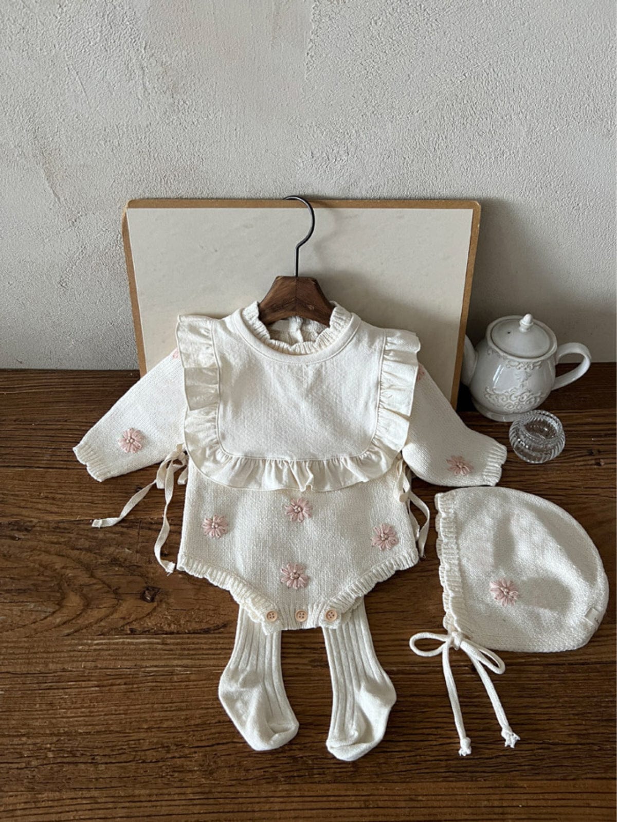 長袖ロンパース ぷっくり刺繍フラワーニットロンパース メロウ 長袖ベビーカバーオール【mh0010894】