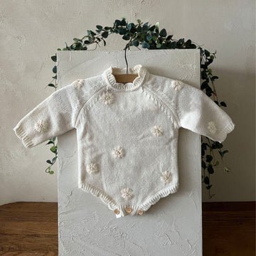 長袖ロンパース ぷっくり刺繍フラワーニットロンパース メロウ 長袖ベビーカバーオール【mh0010894】