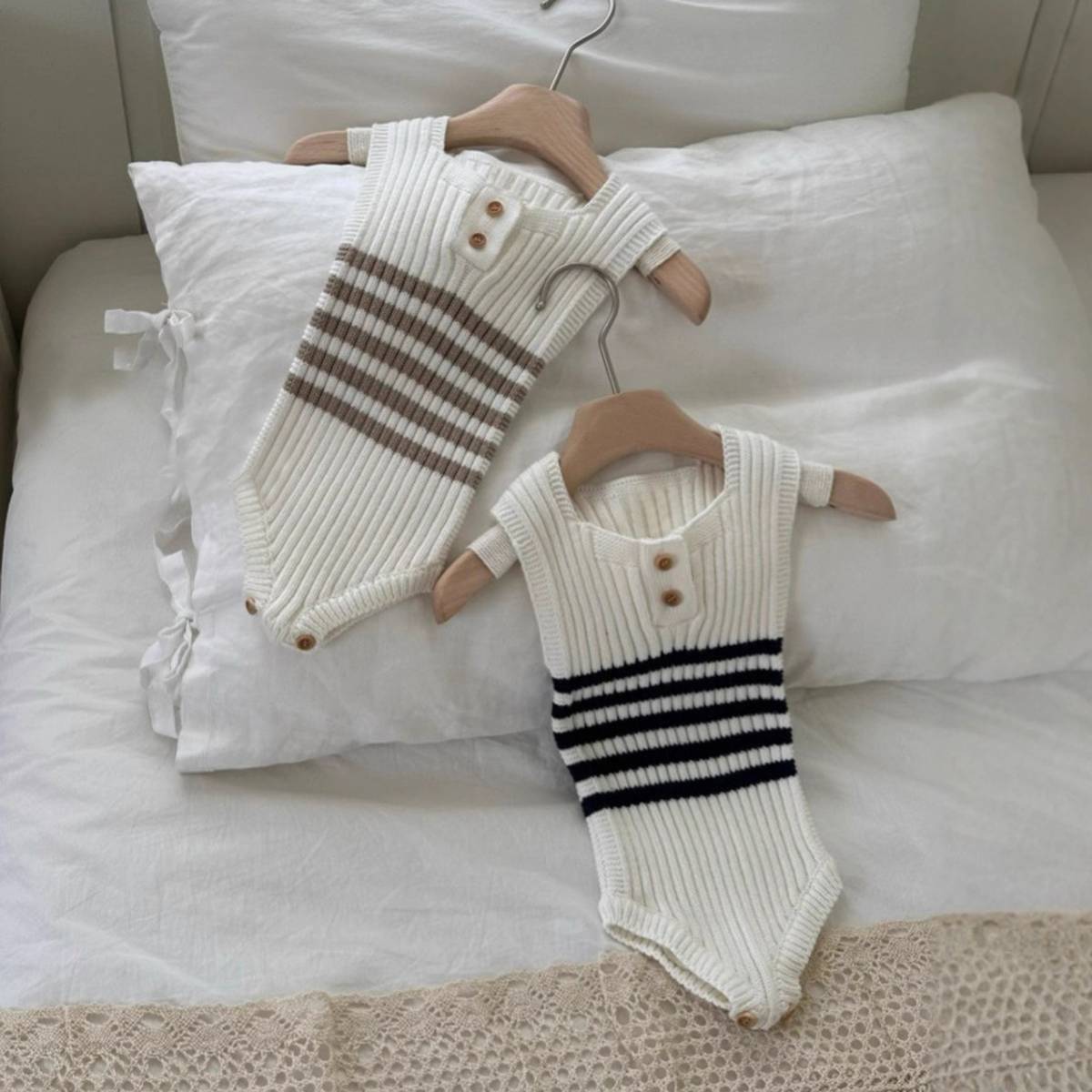 ノースリーブロンパース ノースリーブニットロンパース ボーダー柄 リブ編み【mh0011361】