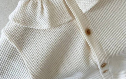 長袖ロンパース 長袖ロンパース ワッフル素材 フリル襟 前開き 足つき カバーオール【mh0011367】