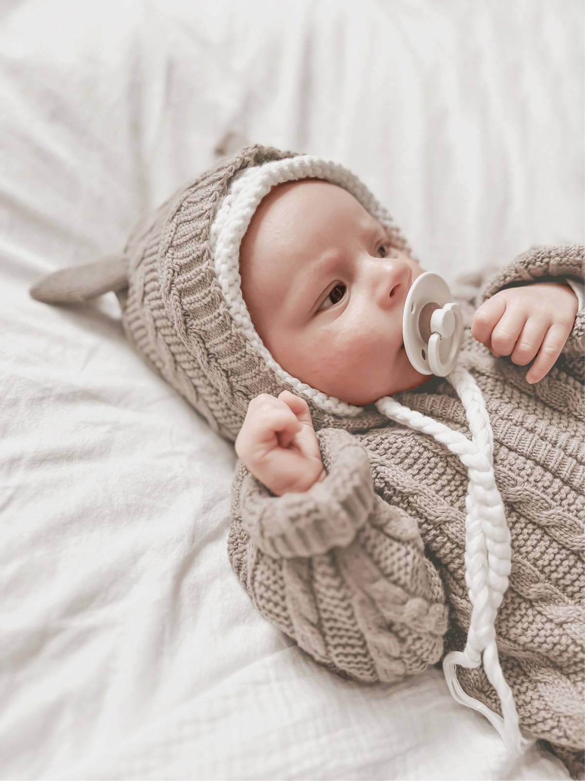 長袖ロンパース 長袖ロンパース ニット素材 ケーブル編み ベアくま耳フード カバーオール【mh0011368】