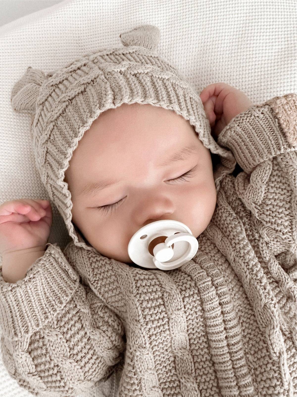 長袖ロンパース 長袖ロンパース ニット素材 ケーブル編み ベアくま耳フード カバーオール【mh0011368】