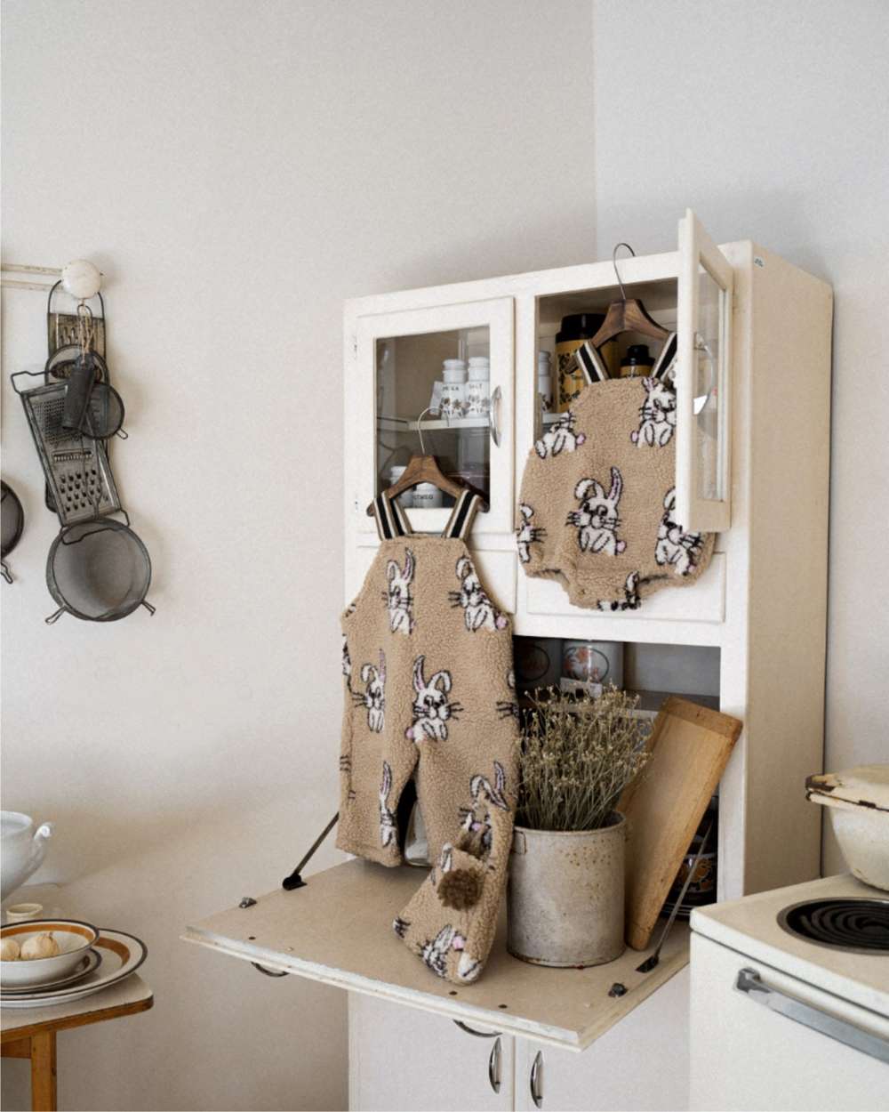 ノースリーブロンパース サスペンダーロンパース | うさぎチェックボーダーボア | もこもこベビーオーバーオール【mh0011500】