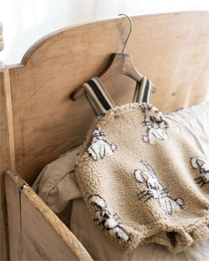 ノースリーブロンパース サスペンダーロンパース | うさぎチェックボーダーボア | もこもこベビーオーバーオール【mh0011500】