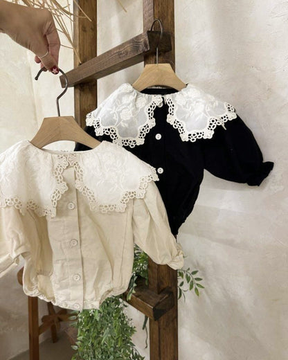 長袖ロンパース 長袖ロンパース レース襟 ボリューム袖 フロントボタン ボディスーツ【mh0011630】