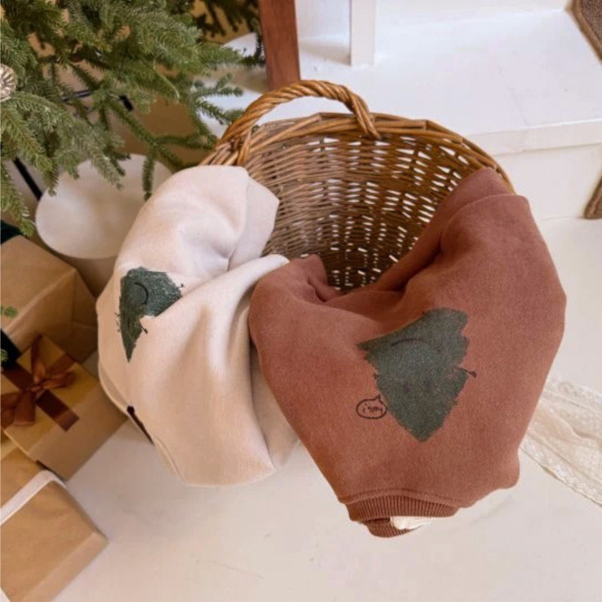 トレーナー・フーディ 長袖スウェットトレーナー クリスマスツリーモチーフ 裏起毛 プルオーバー トップス【mh0011631】