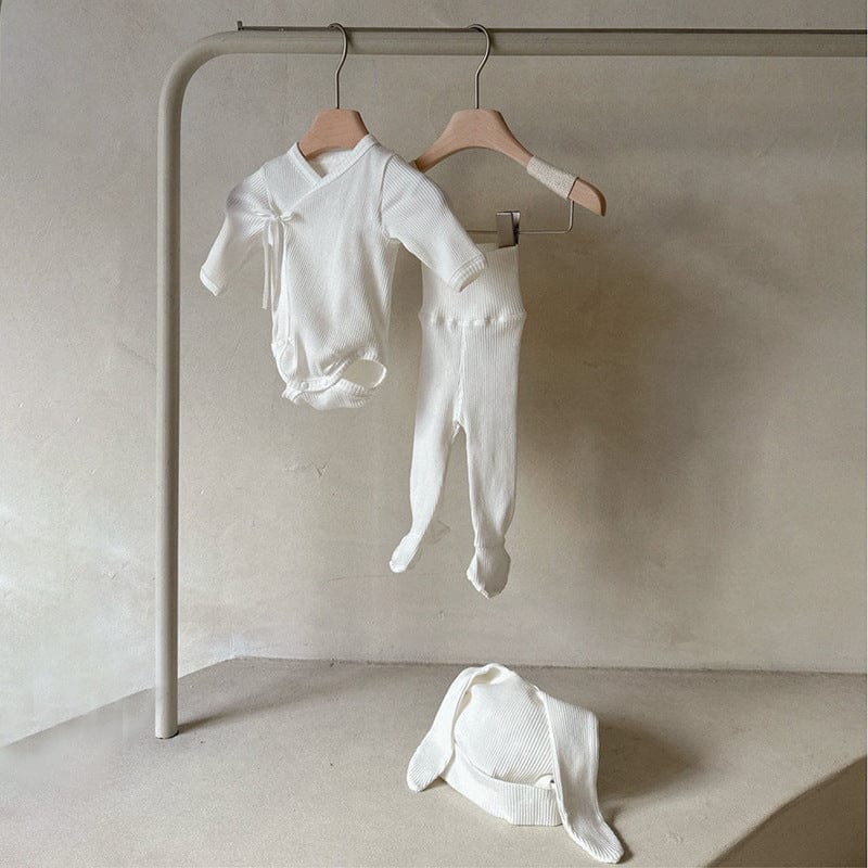 ロンパースセットアップ Off-white three-piece set (jumpsuit + pants + hat) / 66cm 長袖ベビー肌着ロンパース+足付きレギンスパンツ+うさ耳帽子セット【mh0010599】