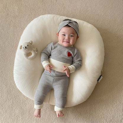 ロンパースセットアップ Off-white three-piece set (jumpsuit + pants + headband) / 66cm ベビーセットアップ 2点セット ボーダー長袖パジャマセット 長袖ボディスーツ+ハイウェストパンツ+ヘアバンドセット【mh0009025】