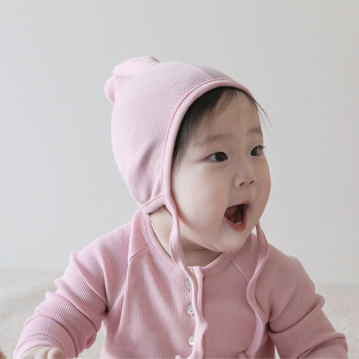 長袖ロンパース Pink Hat / One Size とんがり帽子ロンパースセット ヘンリーネック リブ編み コットンカバーオール 2点セット【mh0010889】