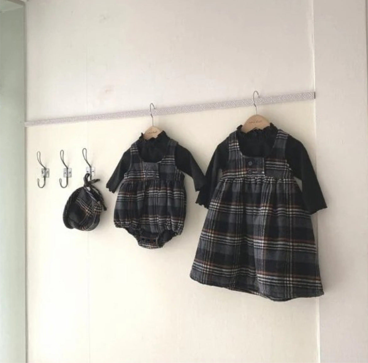 ノースリーブロンパース Tartan Plush Vest Romper Set タータンチェック 裏フリース ロンパース【mh0011852】