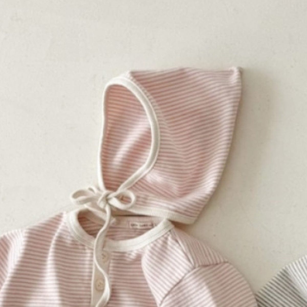 長袖ロンパース Vermicelli hat / One Size ボーダー長袖ロンパース+ボンネット帽子セット【mh0010598】